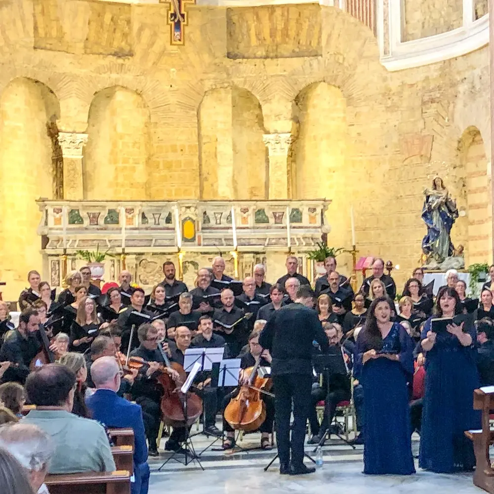 amalfi coat festival